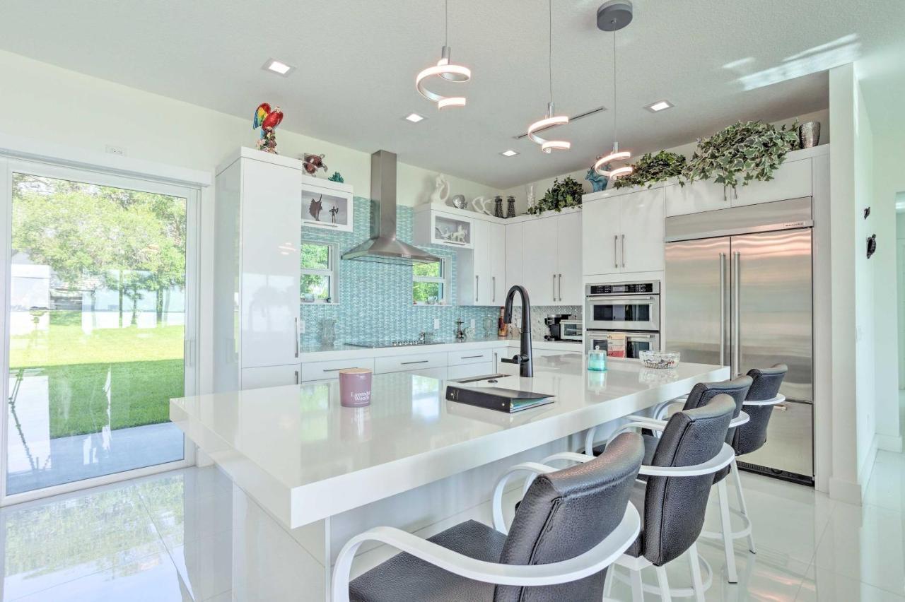 Sleek Fort Pierce Vacation Rental With Private Dock! المظهر الخارجي الصورة